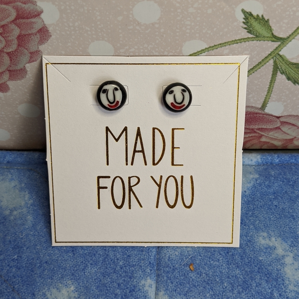 Earrings - Picture 4 of 6